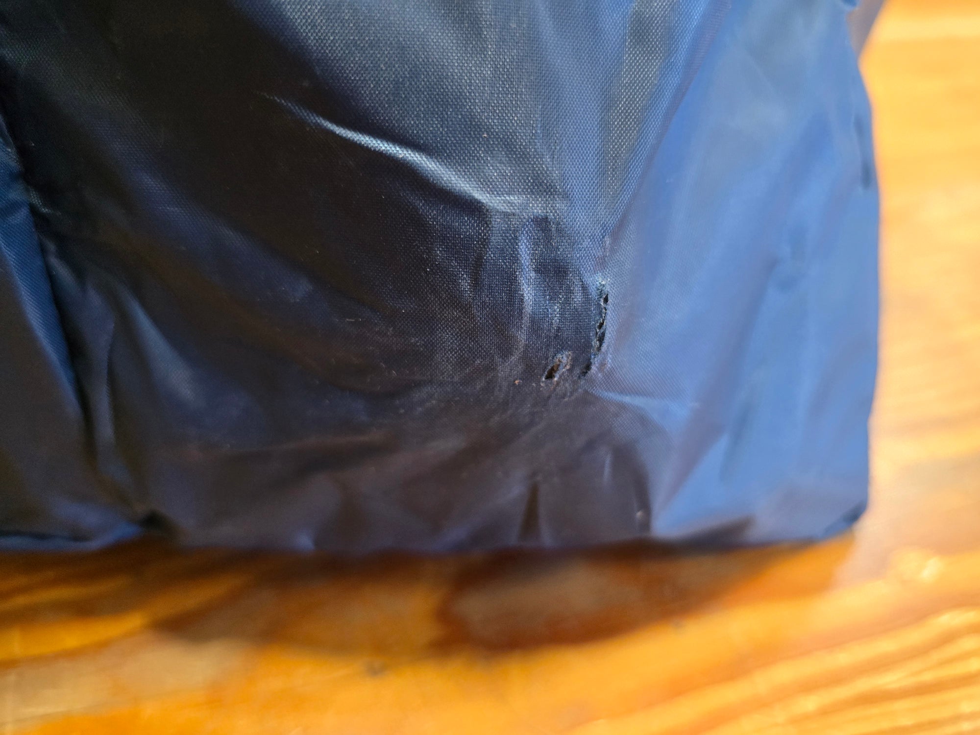 Eureka NoBugZone Shelter 3 in 1 - Scratch & Dent