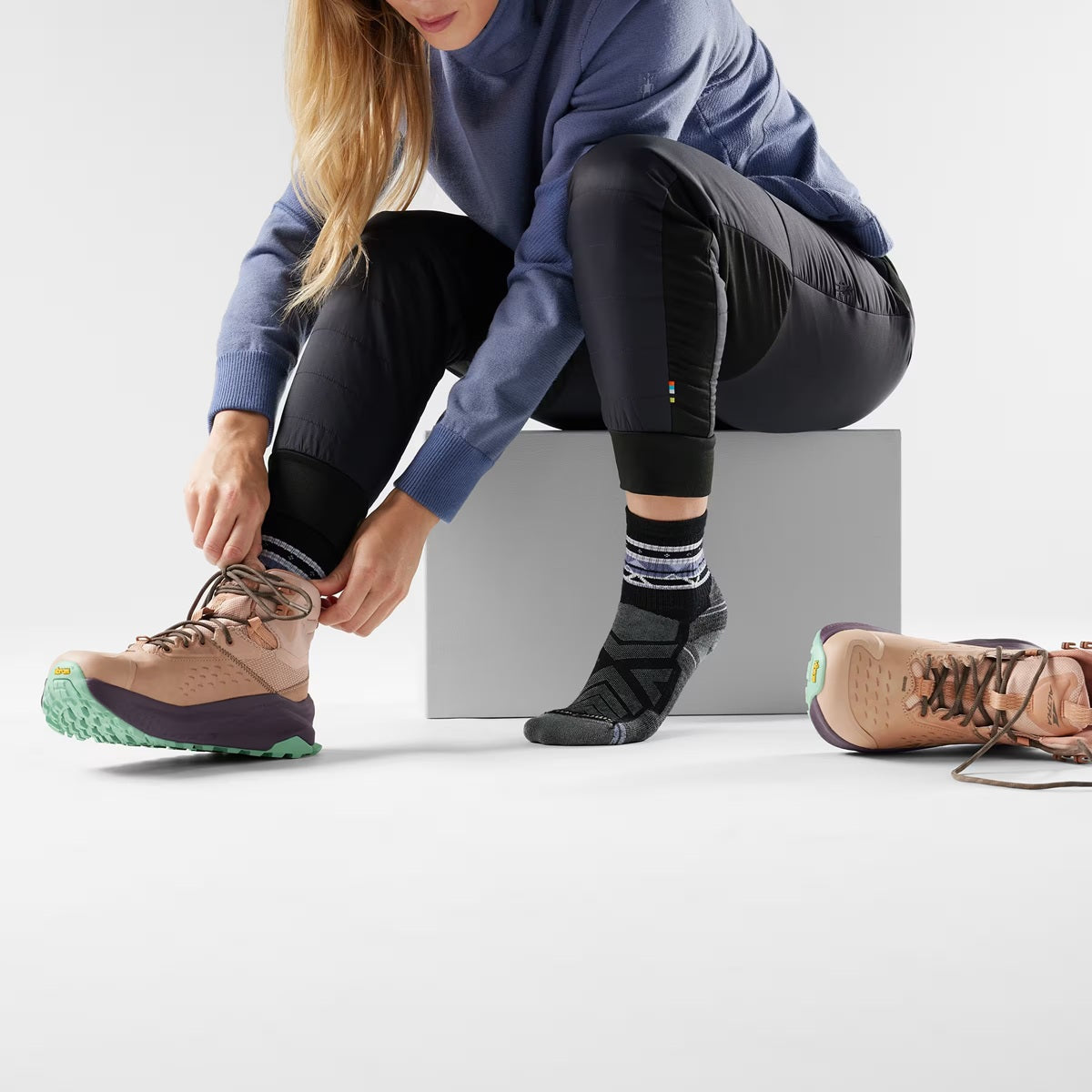 Smartwool Hike Light Cushion Mid Crew Zig Zag Valley - Women's