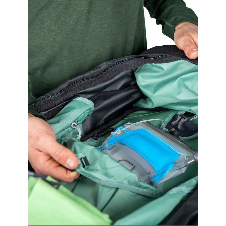 Osprey Farpoint Trek 55