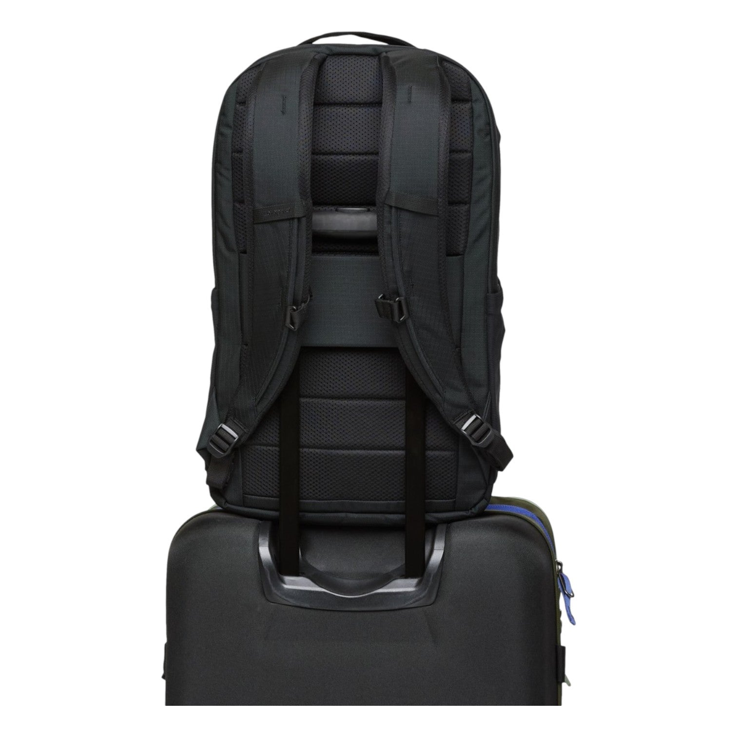 Cotopaxi Allpa 26L Daypack