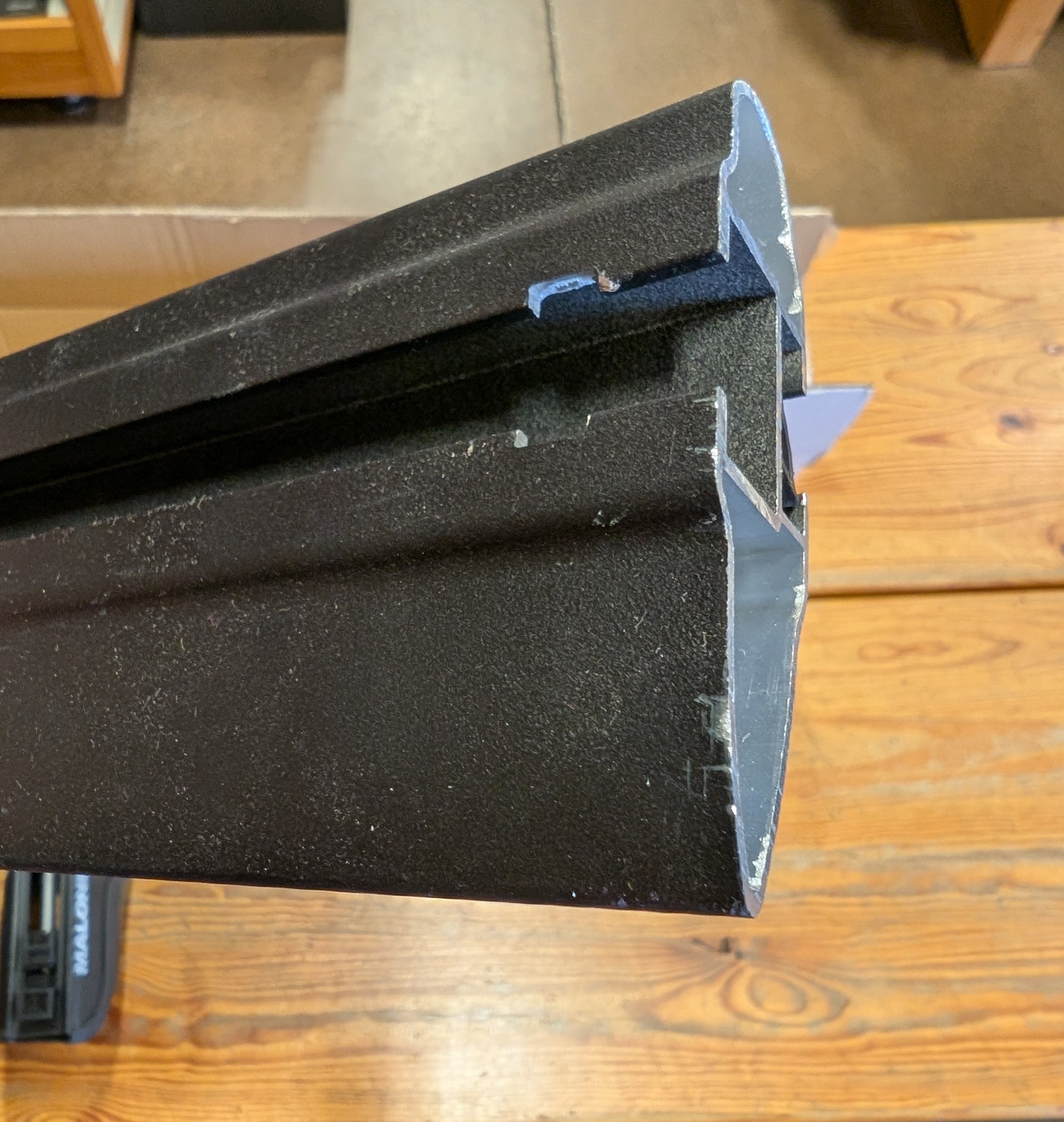 Malone AirFlow2 Cross Rail System 58" - Black - Scratch & Dent