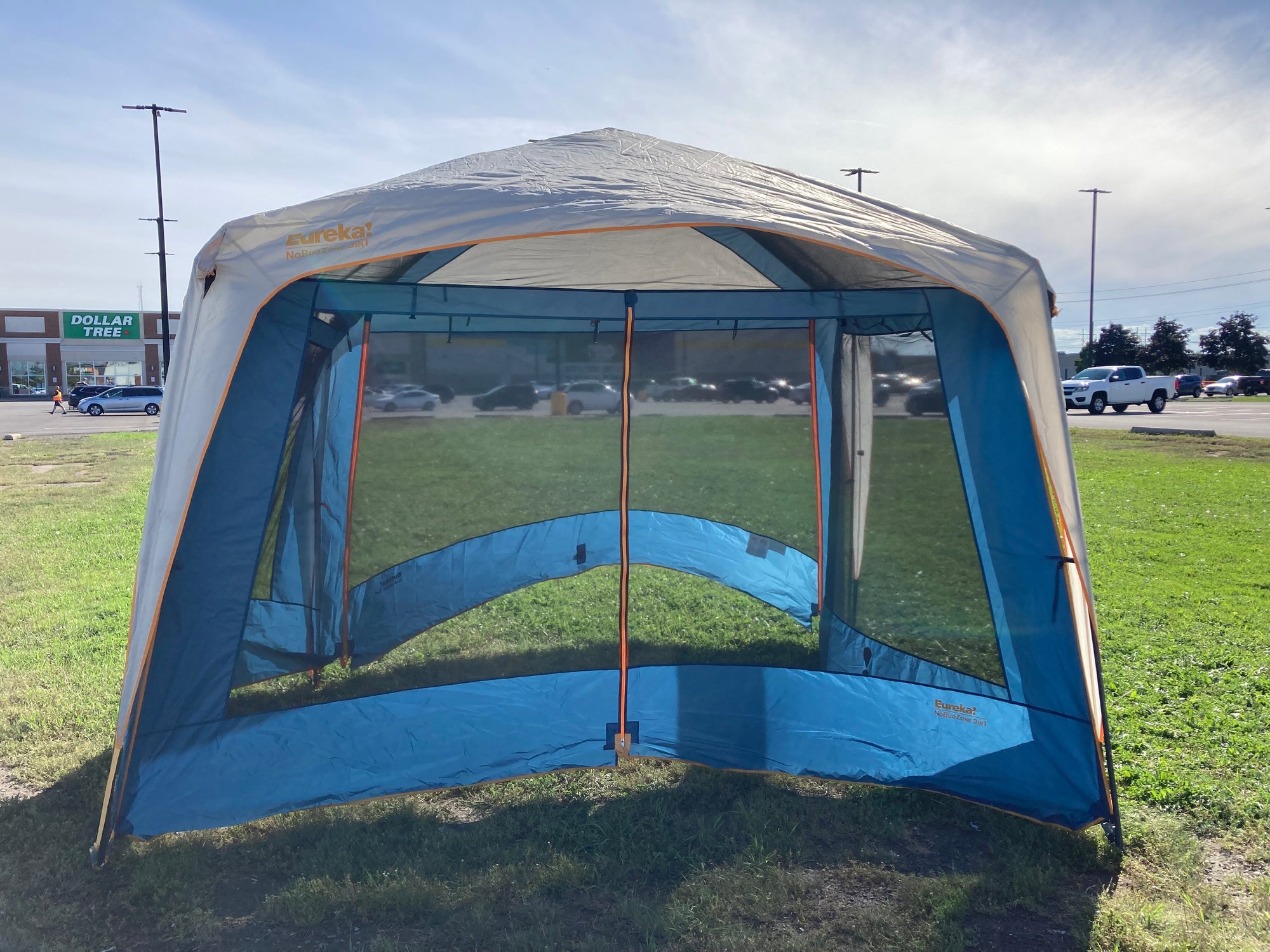 Eureka NoBugZone Shelter 3 in 1 - Scratch & Dent